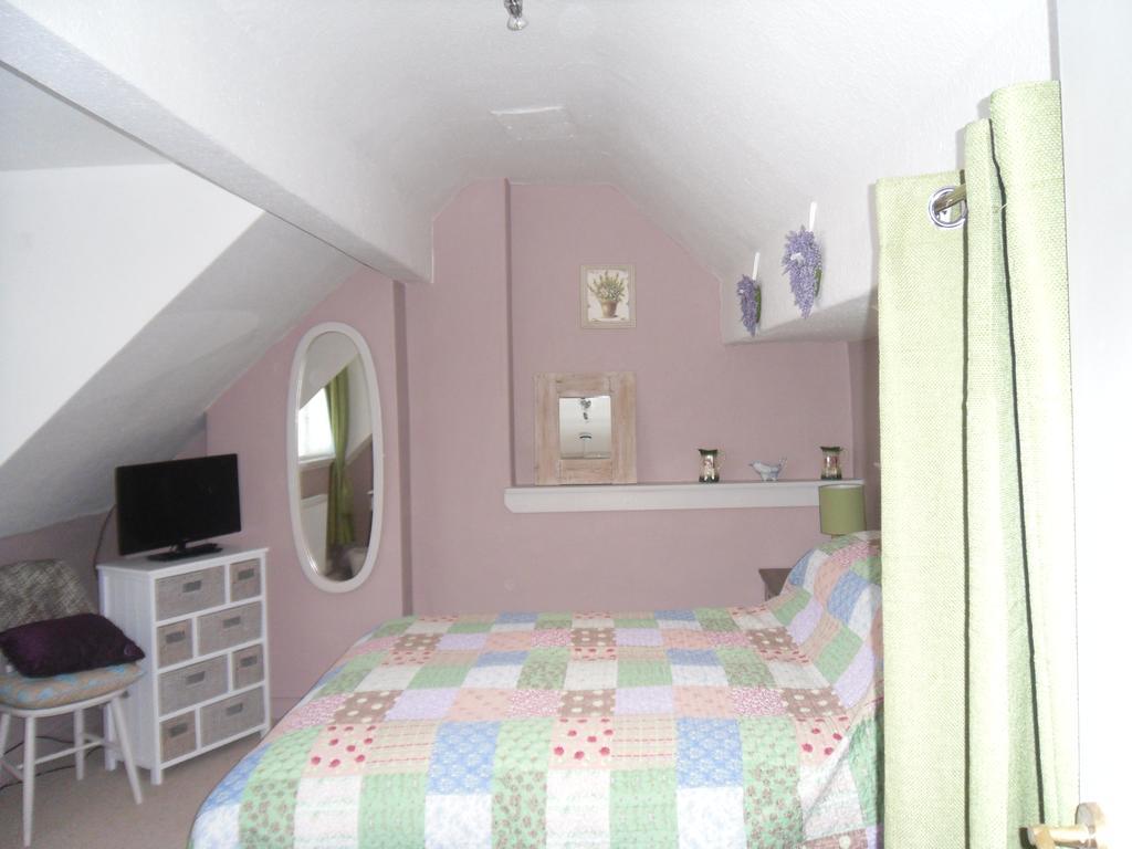 Claremont House Holiday Apartments Llandudno Phòng bức ảnh
