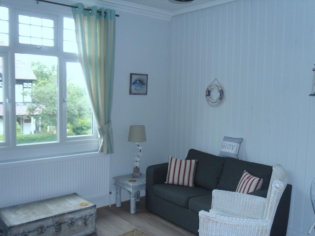Claremont House Holiday Apartments Llandudno Phòng bức ảnh